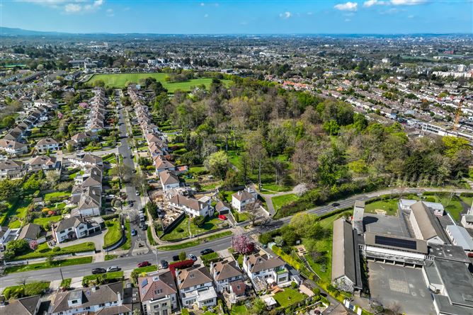93 South Avenue, Mount Merrion, Dublin