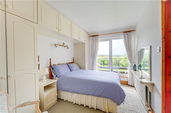 Windward, 5 Ard Cross, Crosshaven, Cork