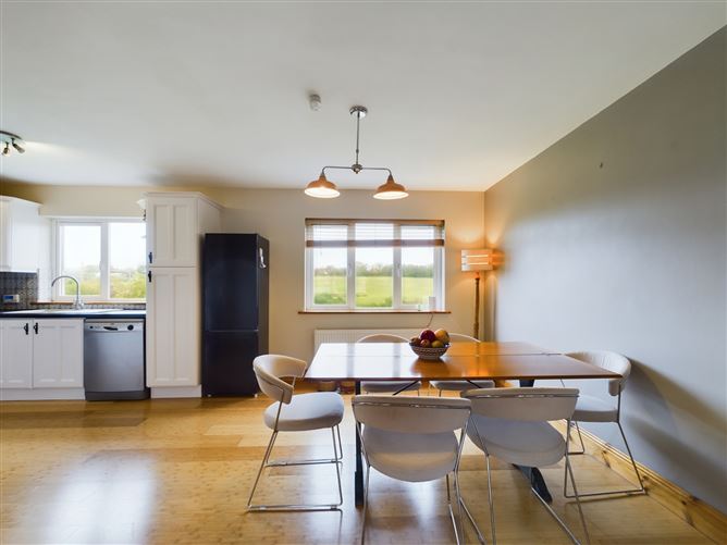 24 Barra Glas, Tramore, Waterford