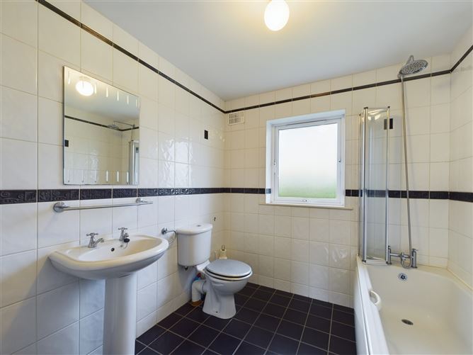 24 Barra Glas, Tramore, Waterford
