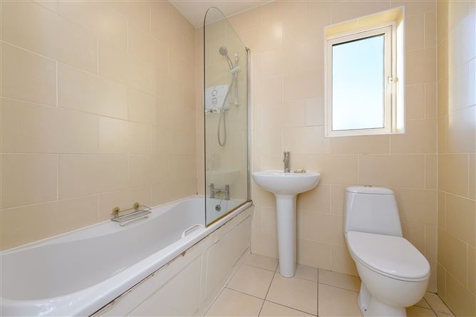 17 Castle Hill , Slane, Meath