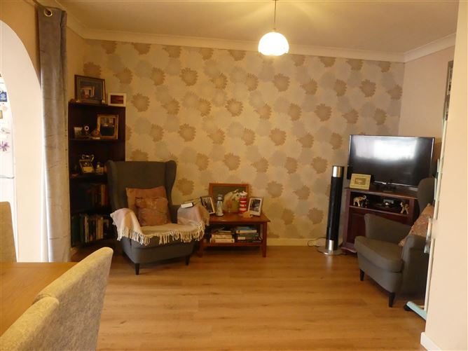 52, The Crescent, Millbrook Lawns, Tallaght, Dublin 24