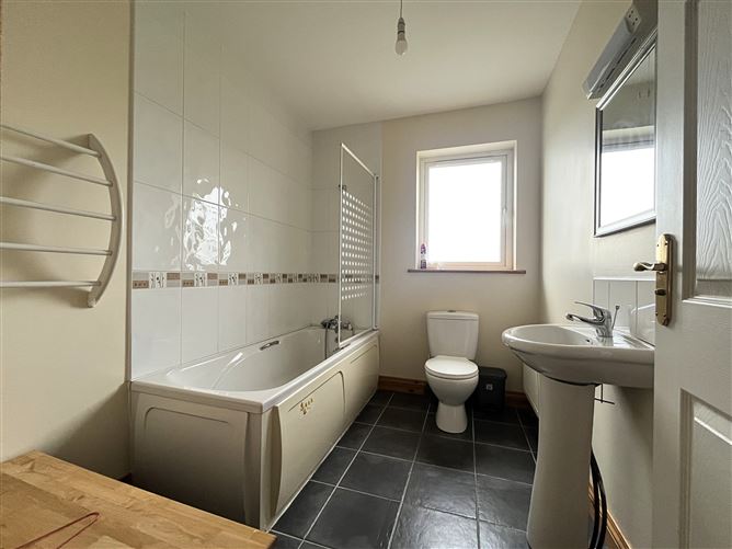 19 Riverbank, Cloonfad, Ballyhaunis, Mayo