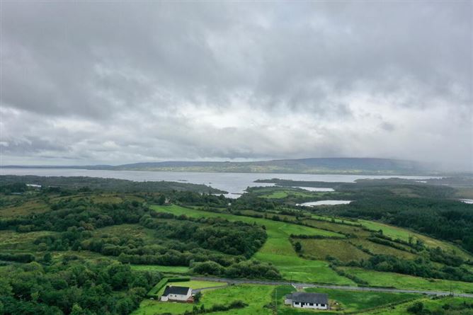 2 Greaghnafarna, Ballinaglera, Carrick-On-Shannon, Leitrim