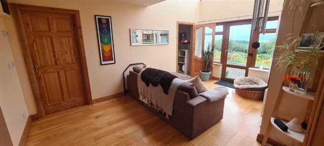 2 Greaghnafarna, Ballinaglera, Carrick-On-Shannon, Leitrim