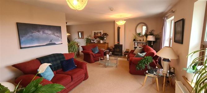 2 Greaghnafarna, Ballinaglera, Carrick-On-Shannon, Leitrim