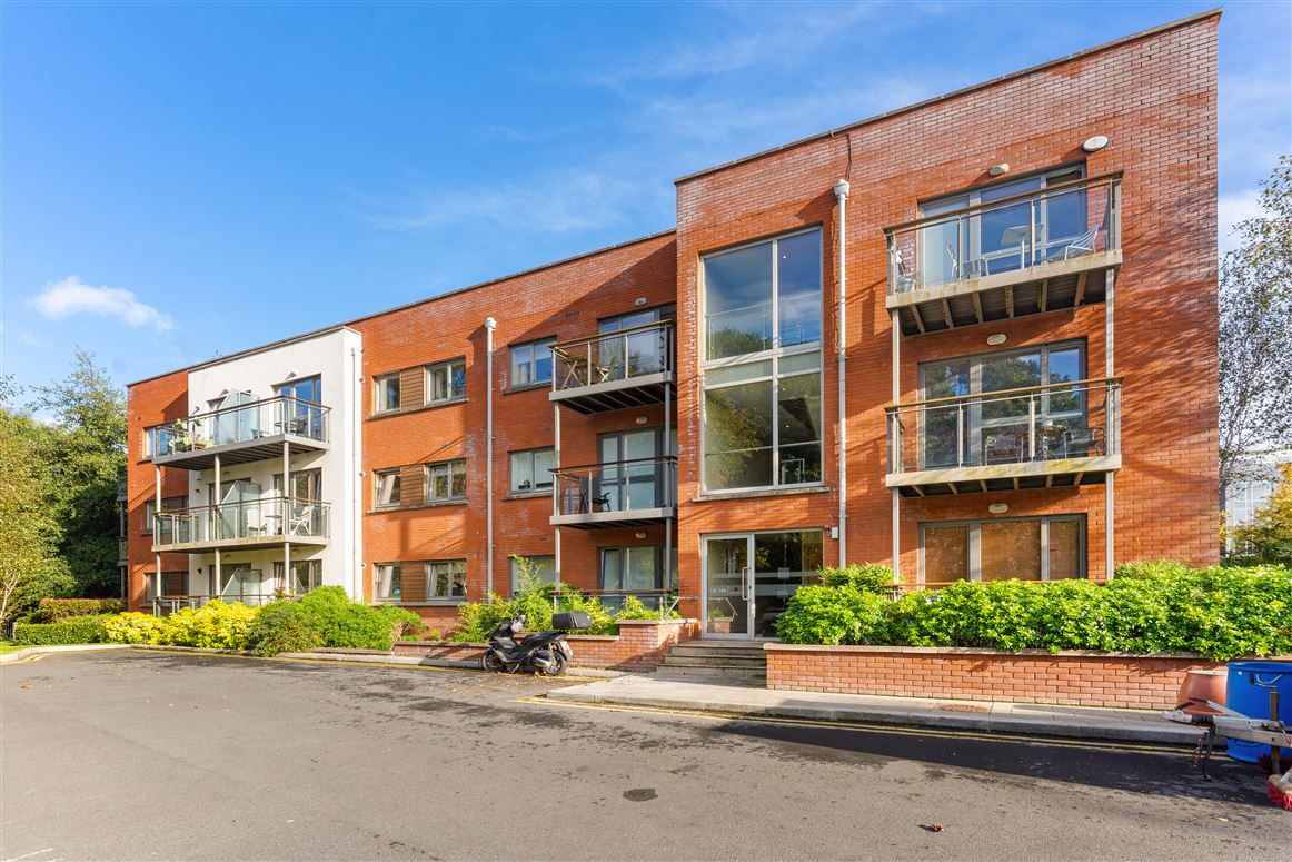 129 Southmede, Dundrum, Dublin 16