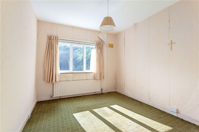 36 Arnold Park, Glenageary, Co. Dublin