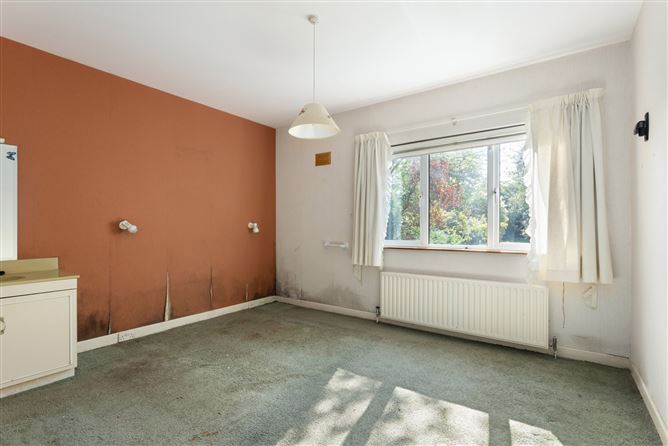 36 Arnold Park, Glenageary, Co. Dublin