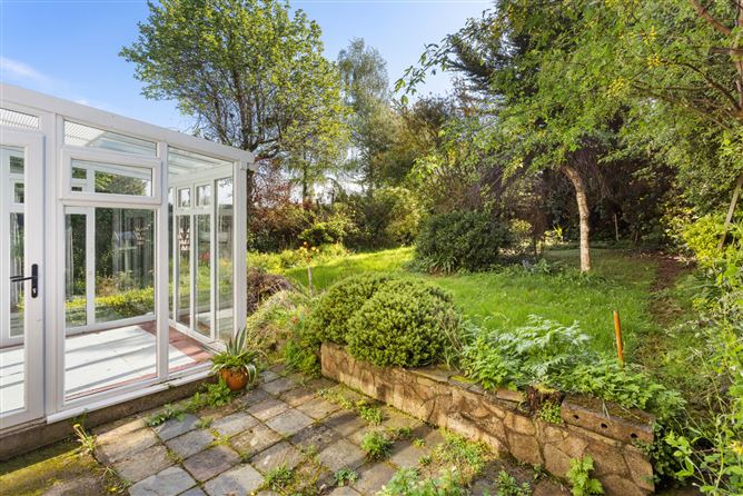 36 Arnold Park, Glenageary, Co. Dublin