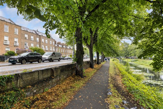 11/12 Warrington Place, Dublin 2, South City Centre, Dublin 2