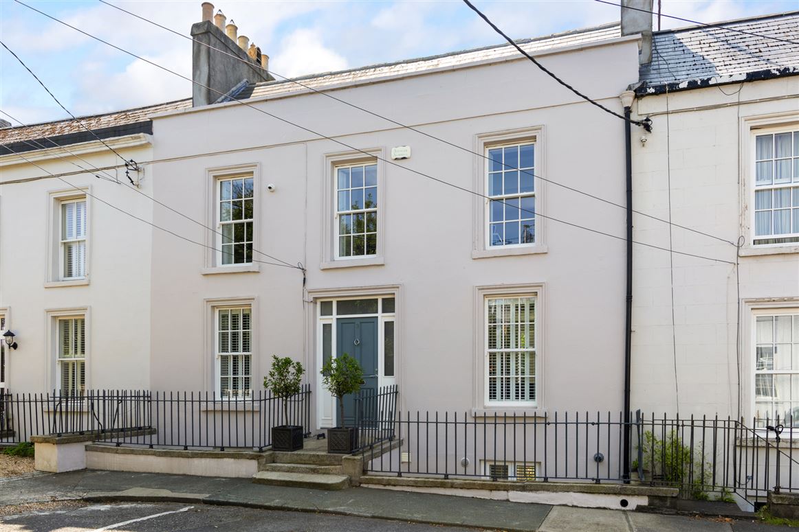 3 Montpelier Place, Blackrock, Co. Dublin
