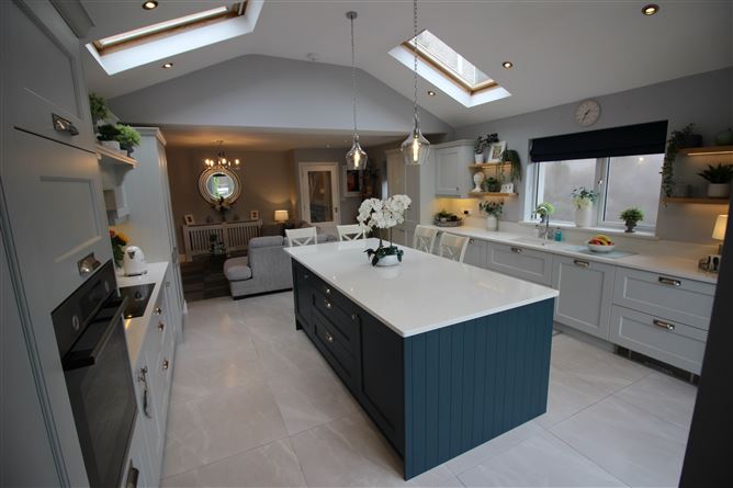No. 10 The Heathers, Classes Lake, Ballincollig, Cork