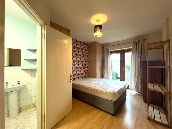 Marlfield Lawn, Kiltipper, Dublin 24