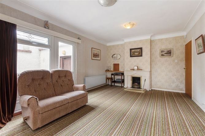 CÚL NA DTONN, 130 Carrickbrack Road, Sutton, Dublin 13