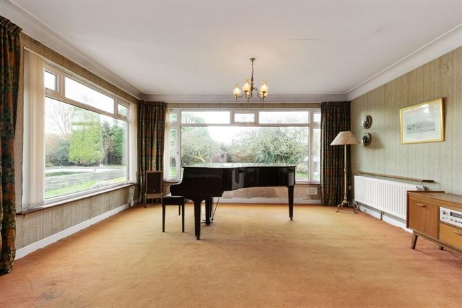 CÚL NA DTONN, 130 Carrickbrack Road, Sutton, Dublin 13