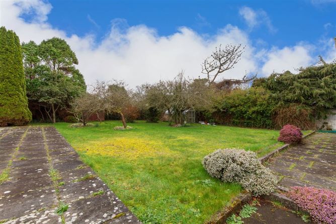 CÚL NA DTONN, 130 Carrickbrack Road, Sutton, Dublin 13