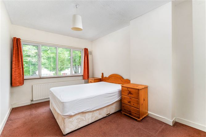 Photo 11 of 20 — 82 Pecks Lane, Castleknock, Dublin 15