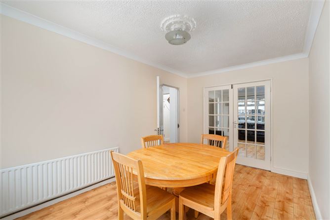 82 Pecks Lane, Castleknock, Dublin 15