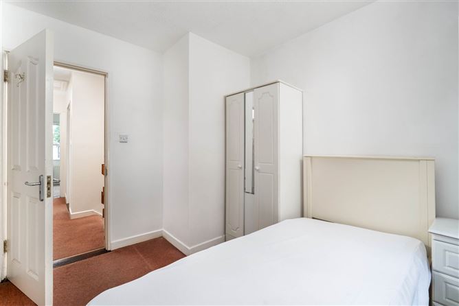 Photo 16 of 20 — 82 Pecks Lane, Castleknock, Dublin 15