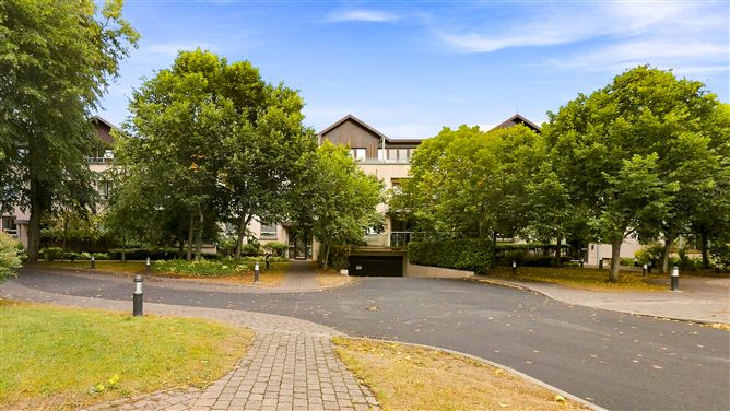 Photo 13 of 14 — Apartment 15, Rosehaven, Castleknock, Dublin 15