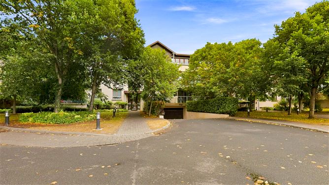 Photo 12 of 14 — Apartment 15, Rosehaven, Castleknock, Dublin 15