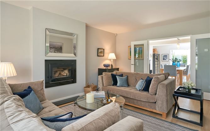32 Brighton Avenue, Foxrock, Dublin 18