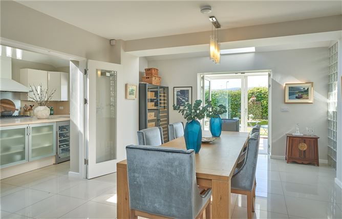 32 Brighton Avenue, Foxrock, Dublin 18