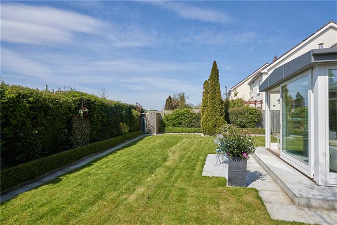 32 Brighton Avenue, Foxrock, Dublin 18