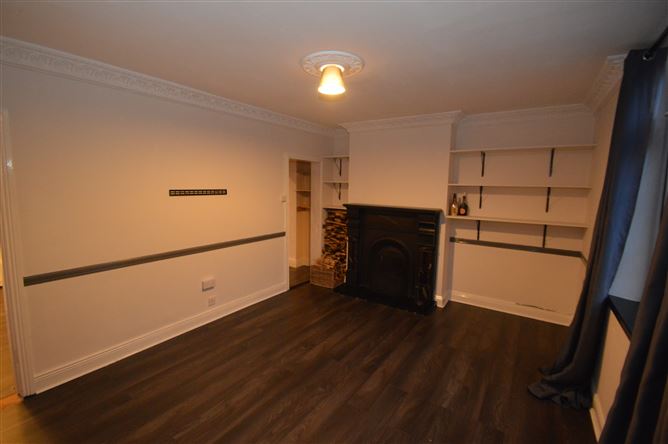 16 McCurtain Villas, College Road, Cork City, Cork