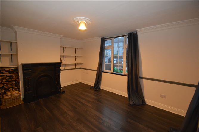 16 McCurtain Villas, College Road, Cork City, Cork