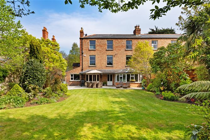 Gifford, 8 Temple Villas, Rathmines, Dublin 6