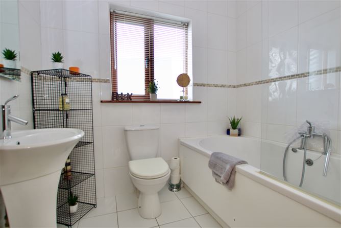 34 Silver Birches, Stonepark, Longford, Longford