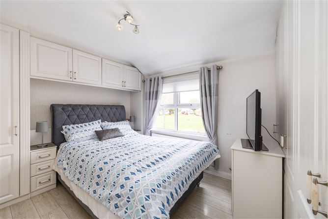 18 Annamoe Park, Cabra, Dublin 7