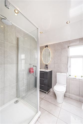 18 Annamoe Park, Cabra, Dublin 7