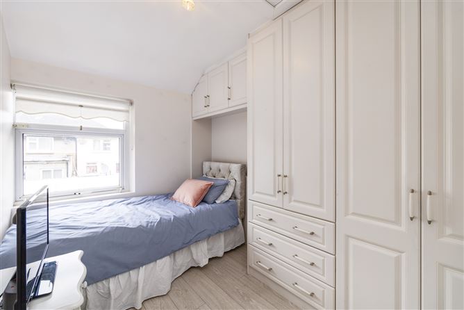 18 Annamoe Park, Cabra, Dublin 7
