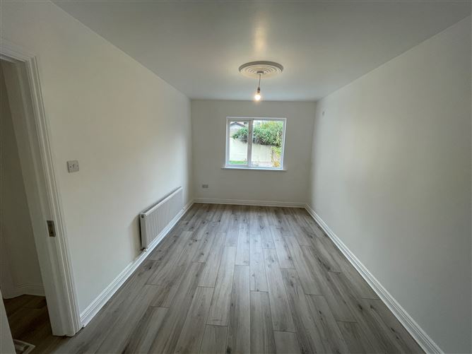 44 Larkfield Avenue, Lucan, County Dublin