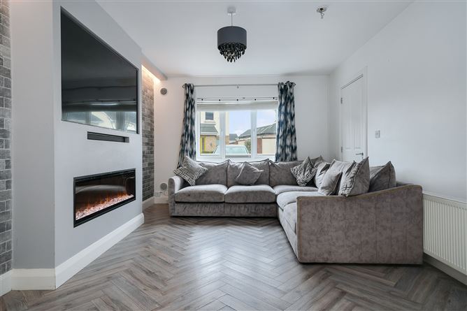 4 Heathfield Grove, Finglas, Dublin 11