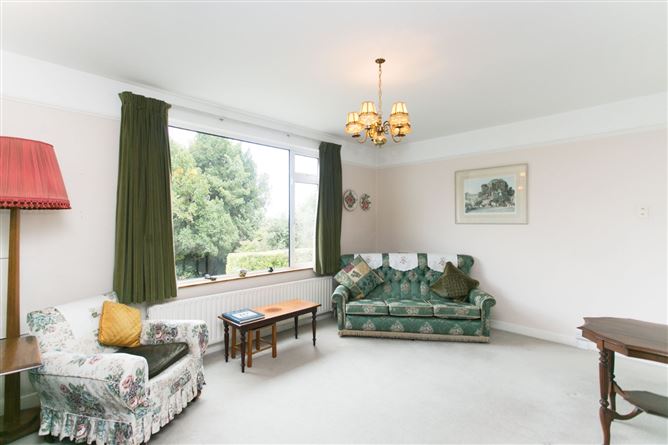 Photo 6 of 26 — 5 Trees Avenue, Mount Merrion, Co. Dublin