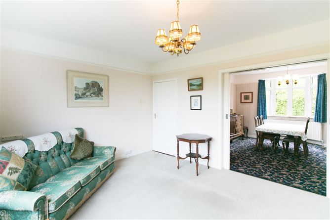 Photo 7 of 26 — 5 Trees Avenue, Mount Merrion, Co. Dublin