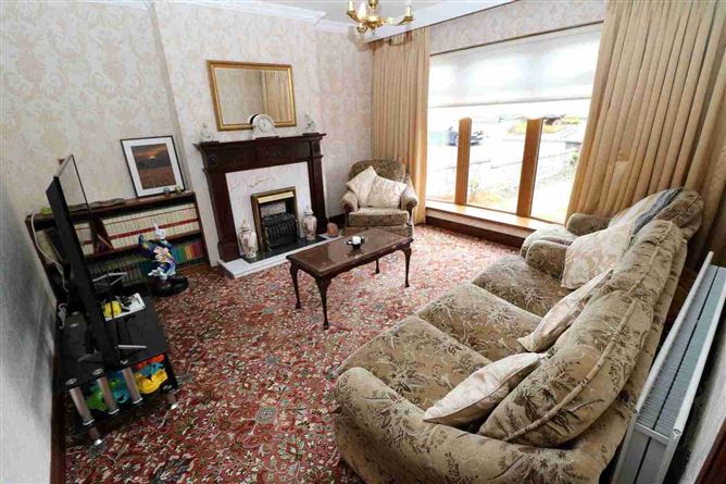 10 Springfield Park, Nun's Walk, Drogheda, Co. Louth