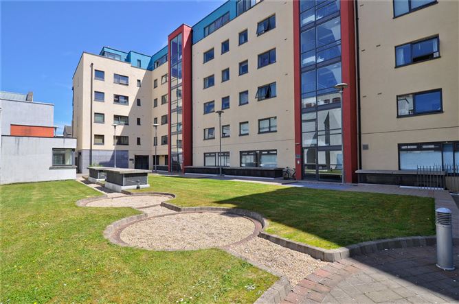 15 Barr Taoide, Forthill Street, Galway City Centre