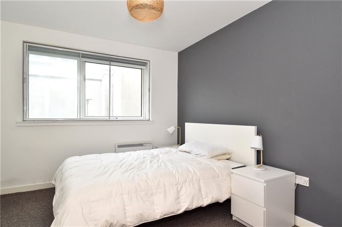 15 Barr Taoide, Forthill Street, Galway City Centre