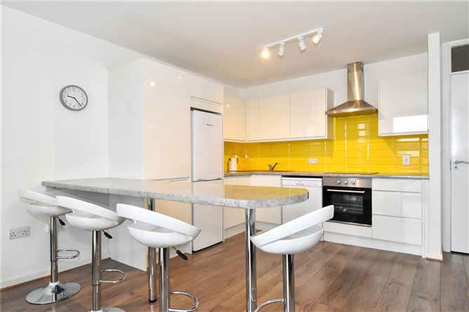 15 Barr Taoide, Forthill Street, Galway City Centre