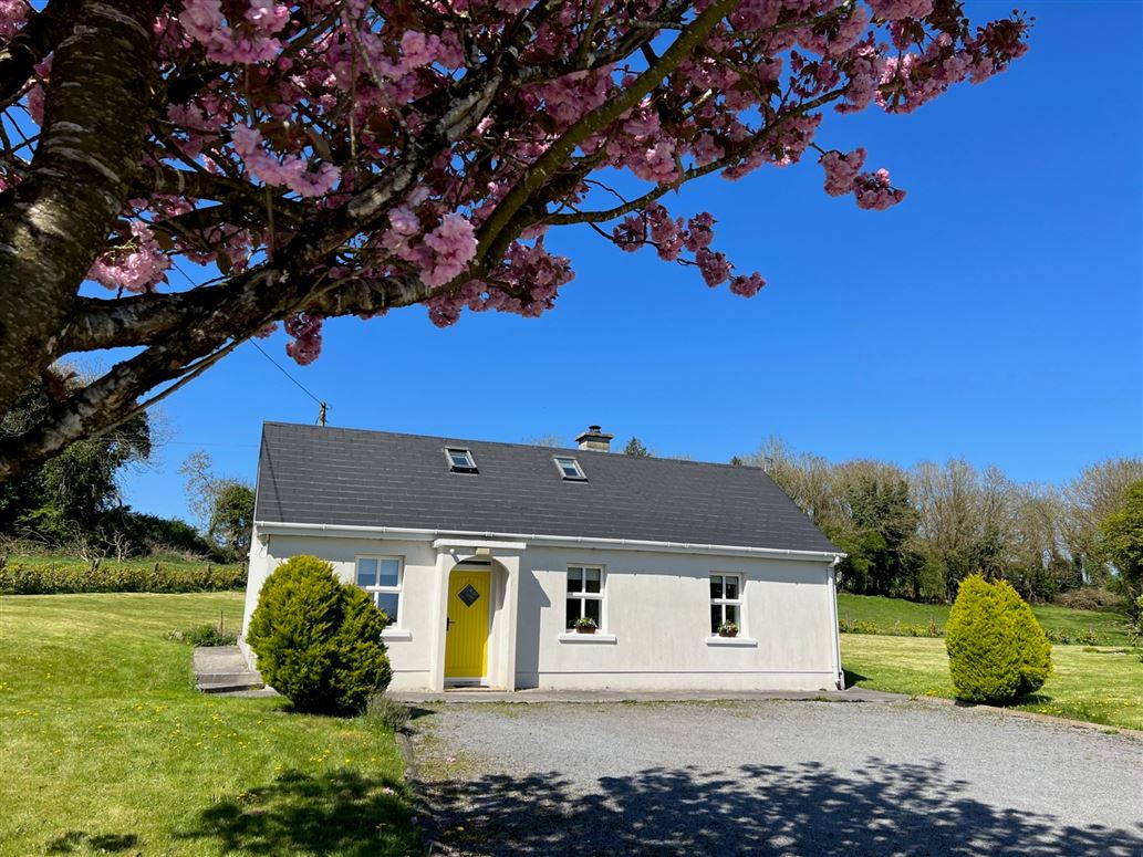 Ballycreggan, Kiltoom, Athlone, Co. Sherry FitzGerald O