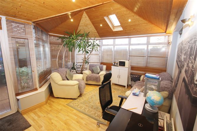 212 The Oaks, Belgard Heights, Tallaght, Dublin 24