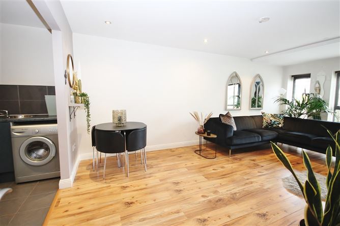 37 Belfry Hall, Citywest, Dublin 24