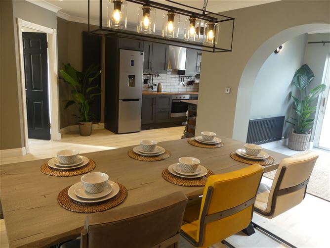 25, Carrigmore Avenue, Citywest, Dublin 24