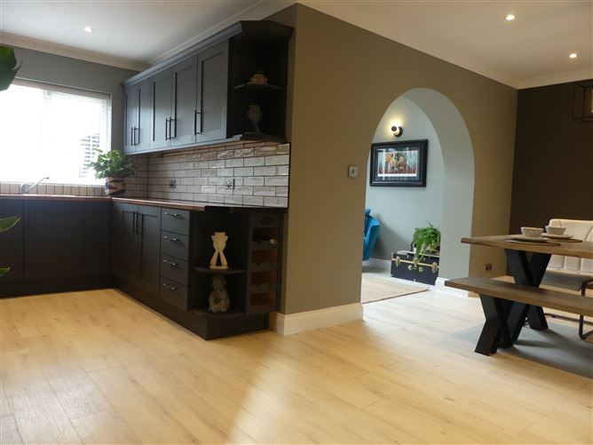 25, Carrigmore Avenue, Citywest, Dublin 24