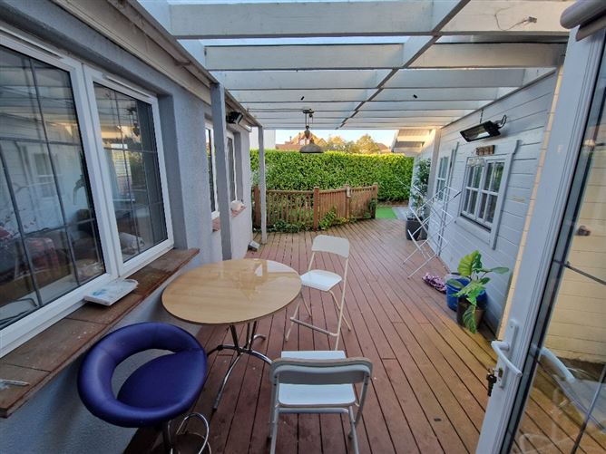 Newcastle Manor Crescent (Double Room / House Share), Newcastle, Co. Dublin